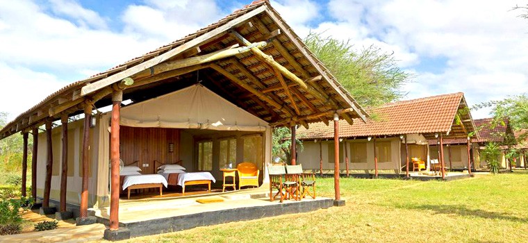 tented camps in Tsavo East national park