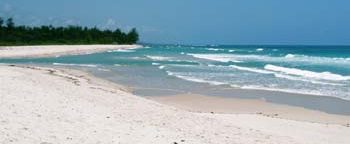 Mombasa beach holidays , Kenya beach vacations