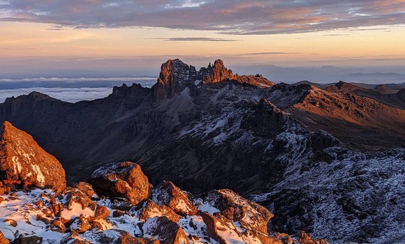 Mt Kenya and safari -10 days Tour